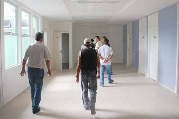 Engenheiros do MP vistoriam Upa III e não encontram graves irregularidades