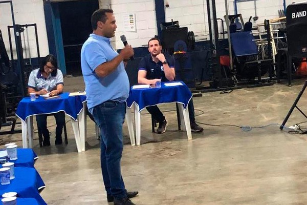 Com apoio da maioria dos conselheiros, Claiton Lima é eleito o novo presidente da URT
