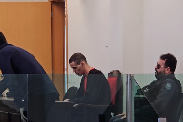 Júri absolve acusado de tentativa de assassinato motivada por dívida em Patos de Minas