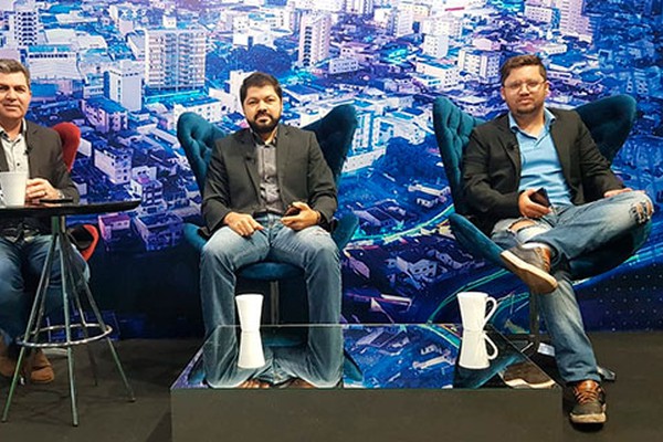 Contraponto debate avanço dos casos suspeitos de coronavírus e o início dos testes rápidos