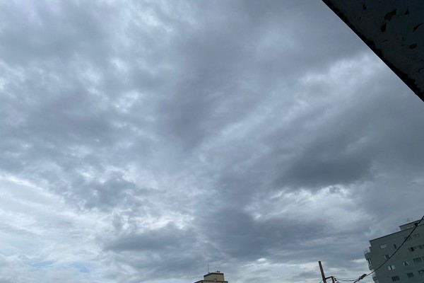 Prepare o guarda-chuva! Previsão do tempo aponta possibilidade de chuva para o final de semana