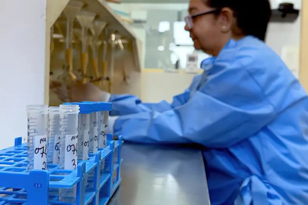 SUS amplia proteção contra meningite com a vacina ACWY aos 12 meses e já está sendo aplicada em Patos de Minas
