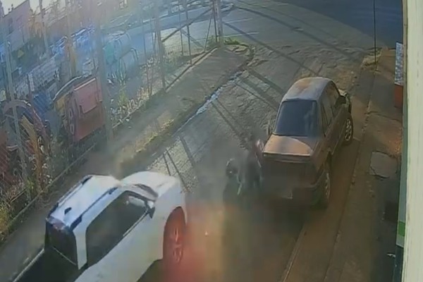 Motociclista fica gravemente ferido em acidente com indícios de colisão proposital em Carmo do Paranaíba