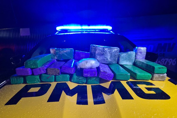 Casal que levava grande quantidade de drogas para Vazante é preso na MG190, em Monte Carmelo