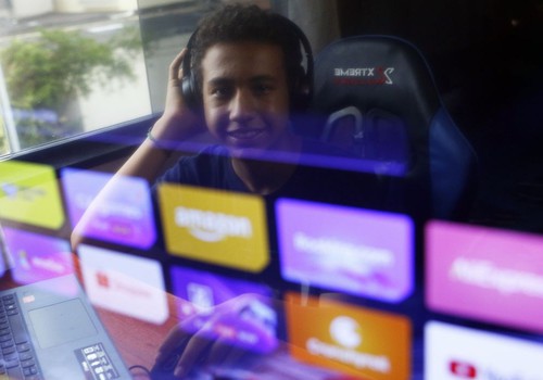Motta: adultização é tema que saiu das telas e ganhou as ruas