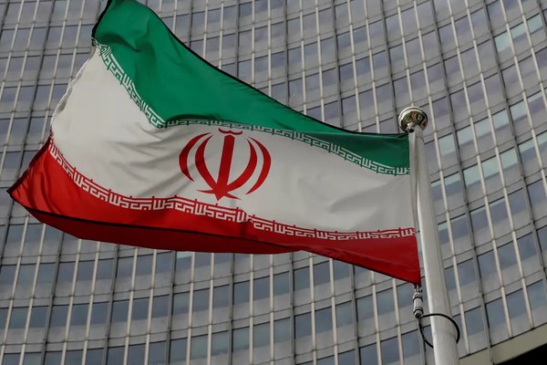 Brasil movimentou quase US$ 3 bi em comércio com Irã em 2025