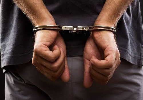 PC de Araxá descobre venda de pornografia infantil em grupo de WhatsApp e prende rapaz de 27 anos