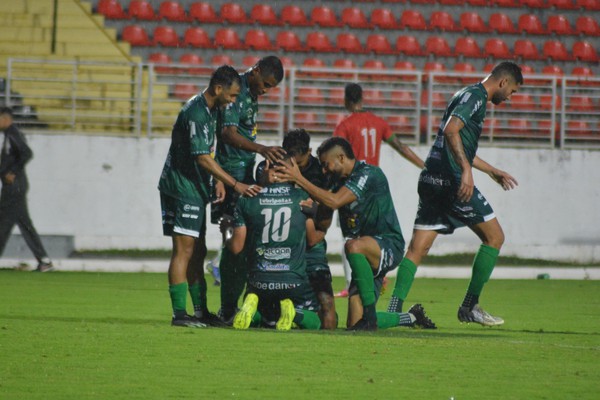 Fora de casa, Mamoré vence Boa Esporte de virada e garante segunda colocação do grupo B