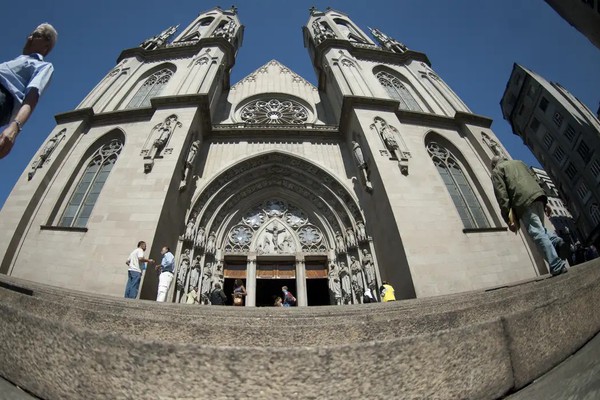 Arquidiocese se diz perplexa sobre CPI contra padre Julio Lacellotti