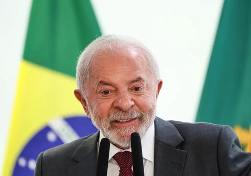 Lula inicia viagem para Espanha, Alemanha e Portugal