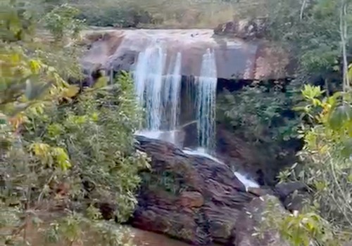 Homem fica ferido após cair na Cachoeira da Taboca e mobiliza socorro em local de difícil acesso