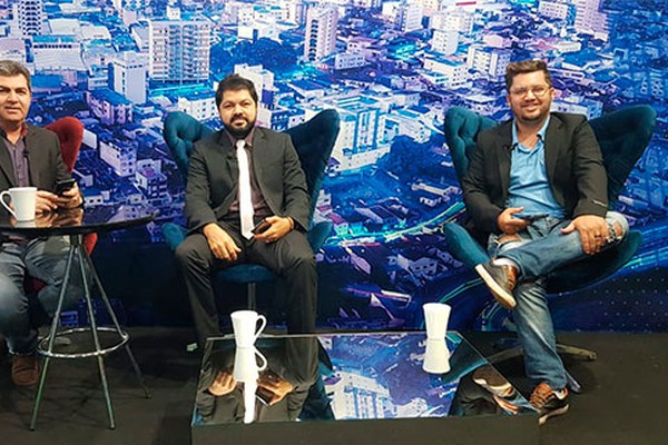 Abertura de igrejas, academias e outros setores da economia é a pauta do Contraponto de hoje