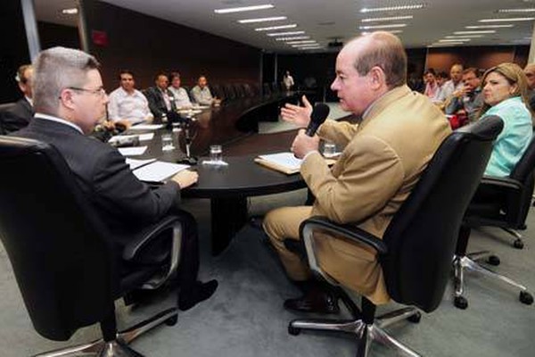 Prefeitos da região vão à Belo Horizonte em busca de investimentos do Governo