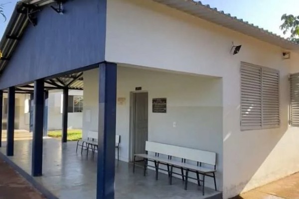 Prefeitura retira turmas dos anos finais do Ensino Fundamental de escola recém-reformada e deixa pais indignados