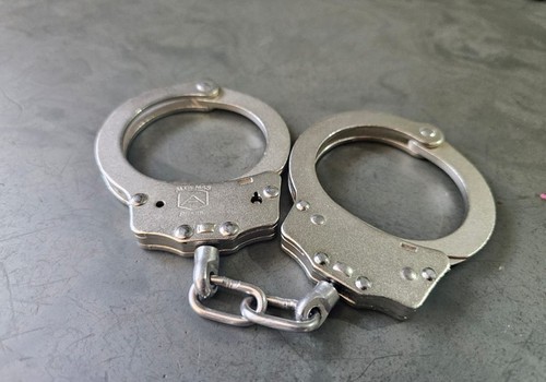 PC prende em Brasília professor investigado por abusar de crianças em escola de Patos de Minas