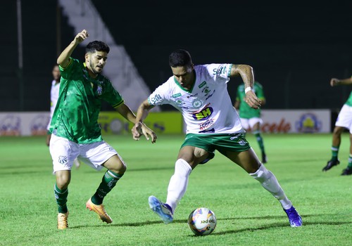 Em partida surreal, com trapalhada inacreditável da arbitragem, Mamoré arranca empate heroico