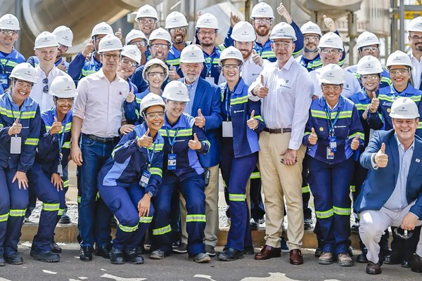 Lula inaugura indústria de fertilizantes em Serra do Salitre