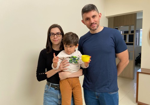 Pais do Dudu relembram dificuldades durante a campanha e agradecem apoio: “A ficha ainda não caiu”