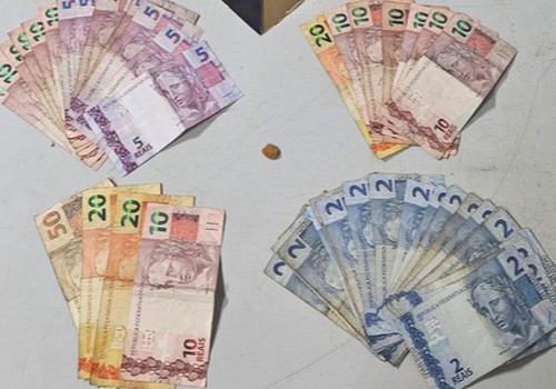 Condutor com habilitação vencida há mais de 10 anos é preso por tráfico de drogas junto com companheira