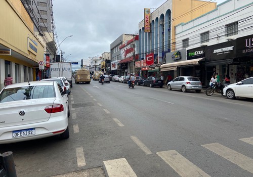 Prefeitura abre Consulta Pública sobre a volta do estacionamento rotativo em Patos de Minas