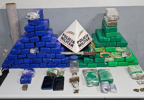 Polícia Militar encontra esconderijo de drogas e prende homem e mulher por tráfico em Patos de Minas