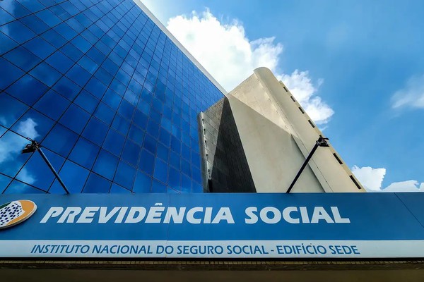 Sancionada lei que proíbe descontos em benefícios do INSS