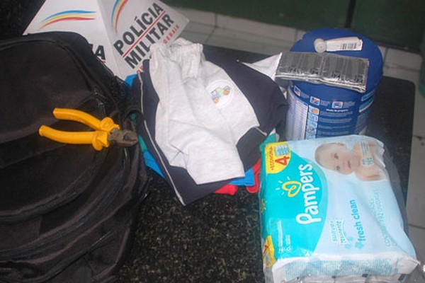 Homem flagrado furtando em Hipermercado alega dificuldade para cuidar de filho