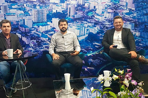 Contraponto fala sobre saúde mental na pandemia e a possibilidade de adiamento da eleição