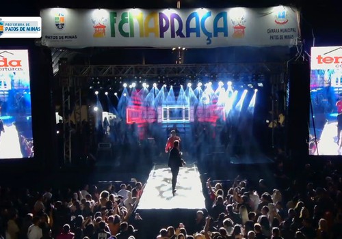 Patrocinados por Gusttavo Lima, Bruno e Denner sobem ao palco da Fenapraça para animar o público; veja