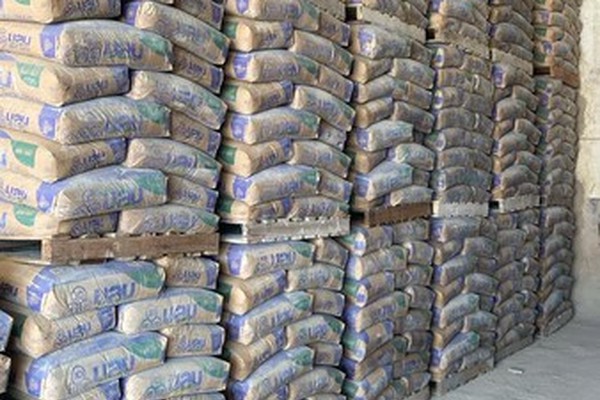 Baratão anuncia Promoção Fim de Mês em Cimento com preço imperdível em Patos de Minas