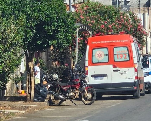 Desentendimento familiar termina com mulher presa por jogar água quente com miojo na filha