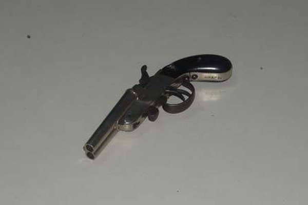 Operação da PM em comemoração aos 238 anos apreende armas e drogas