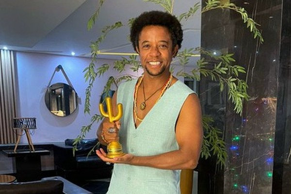 Pedro Pauleey desbanca veterano da Globo e conquista prêmio de Melhor Ator em festival no Piauí