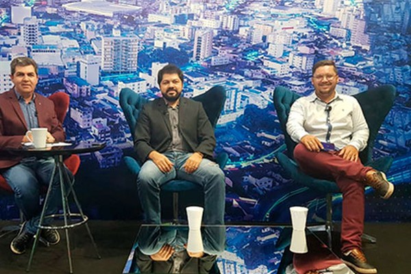 Patos de Minas tem 1° caso confirmado de Covid  19 e Contraponto conversa com especialistas