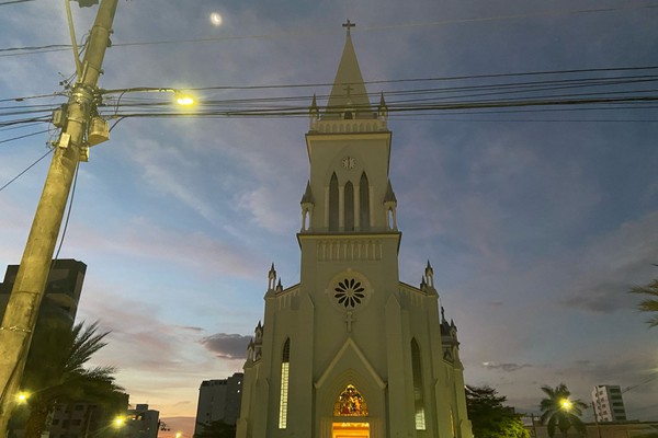 Repicar dos sinos marca o início da festa de Santo Antônio, padroeiro de Patos de Minas