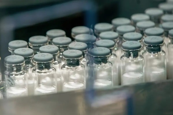 Anvisa assina termo de compromisso para a vacina da dengue do Butantan